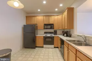 1935 Limestone Dr, Hummelstown, PA 17036 - Photo 7