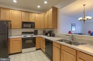 1935 Limestone Dr, Hummelstown, PA 17036 - Photo 9