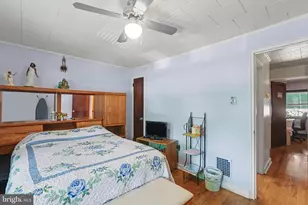 2104 Berryhill St, Harrisburg, PA 17104 - Photo 17