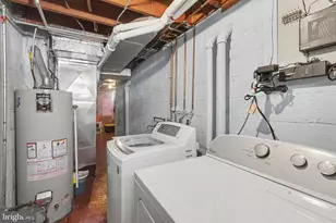 2104 Berryhill St, Harrisburg, PA 17104 - Photo 25