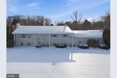 11 Hillymede Drive, Hummelstown, PA 17036 - Photo 1