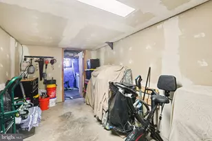 2106 Berryhill St, Harrisburg, PA 17104 - Photo 23