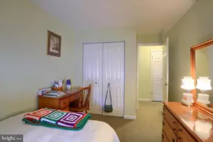 5809 Hidden Lake Dr, Harrisburg, PA 17111 - Photo 23