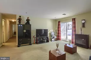 5809 Hidden Lake Dr, Harrisburg, PA 17111 - Photo 13