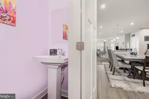 2268 Caroline Ln, Harrisburg, PA 17110 - Photo 11