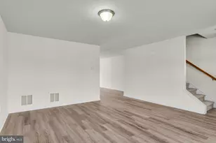 869 Gregs Dr, Harrisburg, PA 17111 - Photo 11