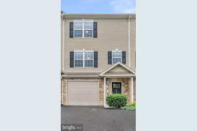 856 Gregs Drive, Harrisburg, PA 17111 - Photo 1