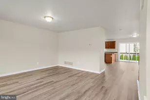 856 Gregs Dr, Harrisburg, PA 17111 - Photo 13
