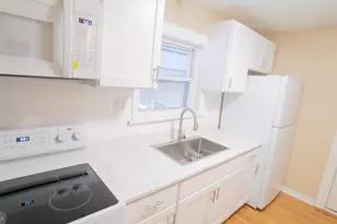 1301 S 18th St, Harrisburg, PA 17104 - Photo 3