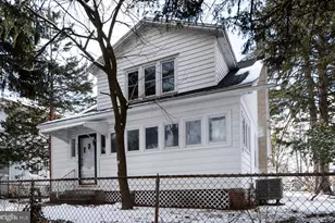 101 Fox St, Harrisburg, PA 17109 - Photo 1