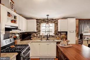 202 Dock St, Middletown, PA 17057 - Photo 9