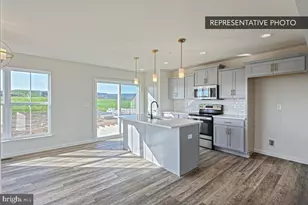 1049 Ellie Ln, Harrisburg, PA 17112 - Photo 11