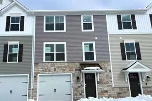 1049 Ellie Ln, Harrisburg, PA 17112 - Photo 3