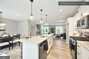 1049 Ellie Ln, Harrisburg, PA 17112 - Photo 43