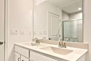 1015 Ashleigh Ln, Harrisburg, PA 17112 - Photo 23