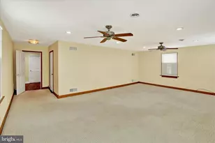 1239 S Meadow Ln, Palmyra, PA 17078 - Photo 25