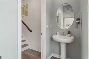 100 Barlett Ln, Harrisburg, PA 17111 - Photo 17