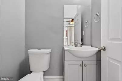 409 Emerald Street, Harrisburg, PA 17110 - Photo 9