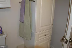 4061 Locust Ln, Harrisburg, PA 17109 - Photo 23