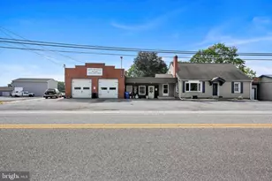 641 Laudermilch Rd, Hummelstown, PA 17036 - Photo 1