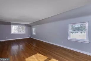 2926 Parkside Ln, Harrisburg, PA 17110 - Photo 17