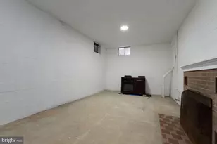 2926 Parkside Ln, Harrisburg, PA 17110 - Photo 25