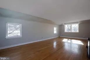 2926 Parkside Ln, Harrisburg, PA 17110 - Photo 19