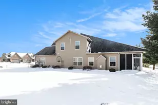 4305 Stoneleigh Ct, Harrisburg, PA 17112 - Photo 31