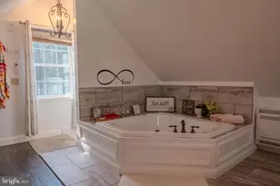 940 Deibler Gap Rd, Dalmatia, PA 17017 - Photo 5