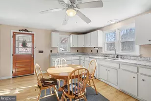 908 Red Hill Rd, Dauphin, PA 17018 - Photo 11