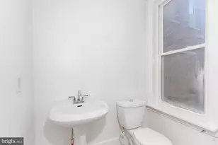 25 Evergreen St, Harrisburg, PA 17104 - Photo 3