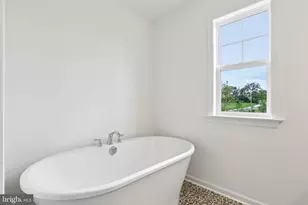 1002 Jacks Pl, Harrisburg, PA 17112 - Photo 27