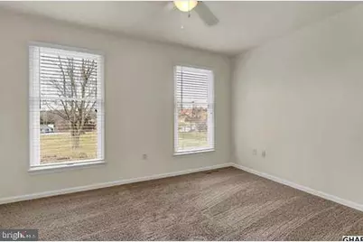 221 N Duke Street, Hummelstown, PA 17036 - Photo 17