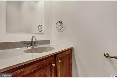 221 N Duke Street, Hummelstown, PA 17036 - Photo 9