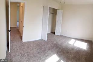 221 N Duke St, Hummelstown, PA 17036 - Photo 19