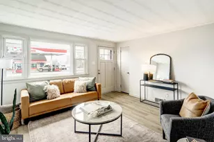 5016 Locust Ln, Harrisburg, PA 17109 - Photo 3