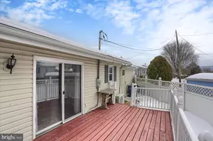 27 Nissley Dr, Middletown, PA 17057 - Photo 7