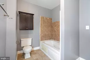 2136 Susquehanna St, Harrisburg, PA 17110 - Photo 21