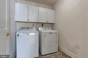 428 Baumgardner Dr, Harrisburg, PA 17112 - Photo 11