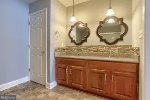 428 Baumgardner Dr, Harrisburg, PA 17112 - Photo 29