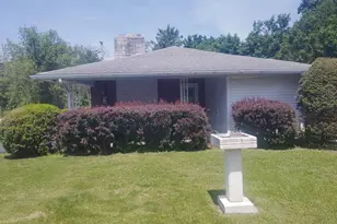 7690 Daniel Dr, Harrisburg, PA 17112 - Photo 3