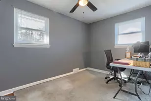 34 Carolyn St, Harrisburg, PA 17112 - Photo 13