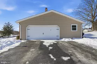 6136 Friar Rd, Harrisburg, PA 17111 - Photo 5