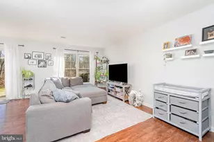 461 Waverly Woods Dr, Harrisburg, PA 17110 - Photo 7