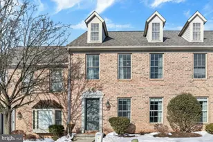 305 Saddle Ridge Ct, Harrisburg, PA 17110 - Photo 1