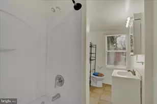 1732 Walnut St, Harrisburg, PA 17103 - Photo 13