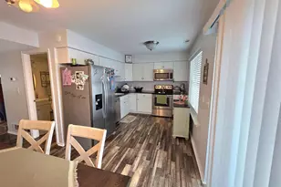 1159 Wintertide Dr, Harrisburg, PA 17111 - Photo 5