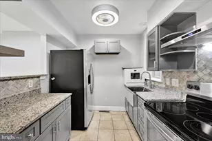 1226 Market St, Harrisburg, PA 17103 - Photo 25