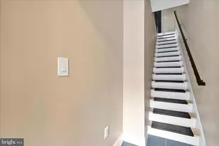 1226 Market St, Harrisburg, PA 17103 - Photo 5