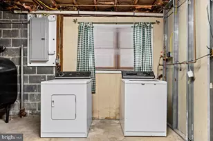 106 N Lockwillow Ave, Harrisburg, PA 17112 - Photo 29